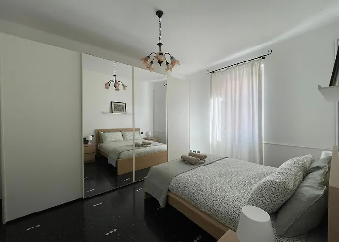 In Piazzetta 제노바